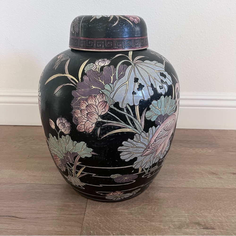 Mid 19th Century Antique Chinese Birds In a Pond Ceramic Ginger Jar - Large 15”‎